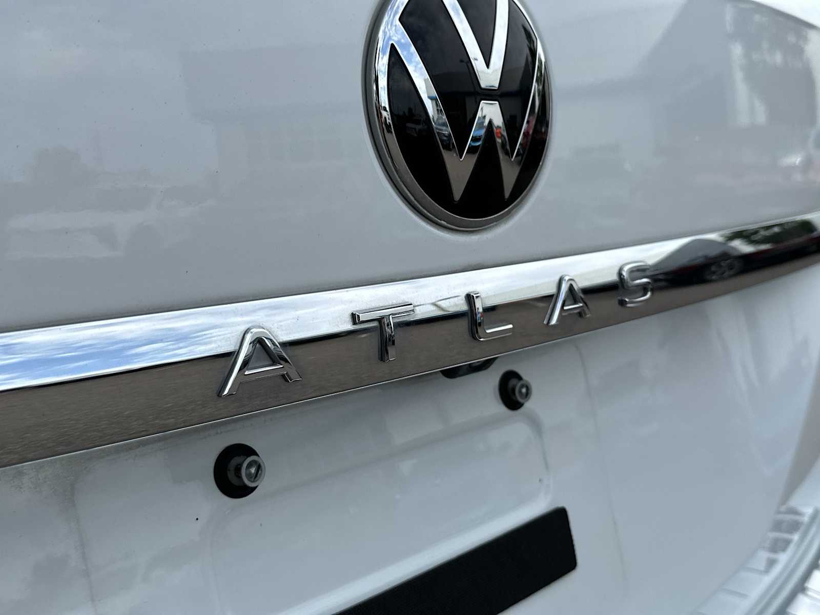 Thumbnail: 2021 Volkswagen Atlas - 11