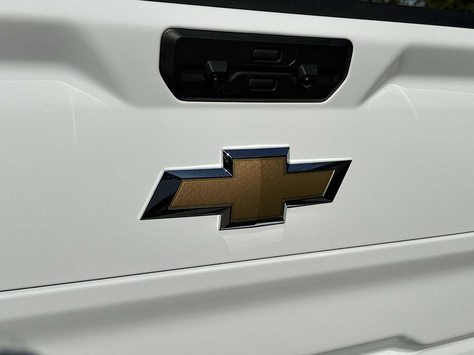 Thumbnail: 2026 Chevrolet Silverado 1500 - 10