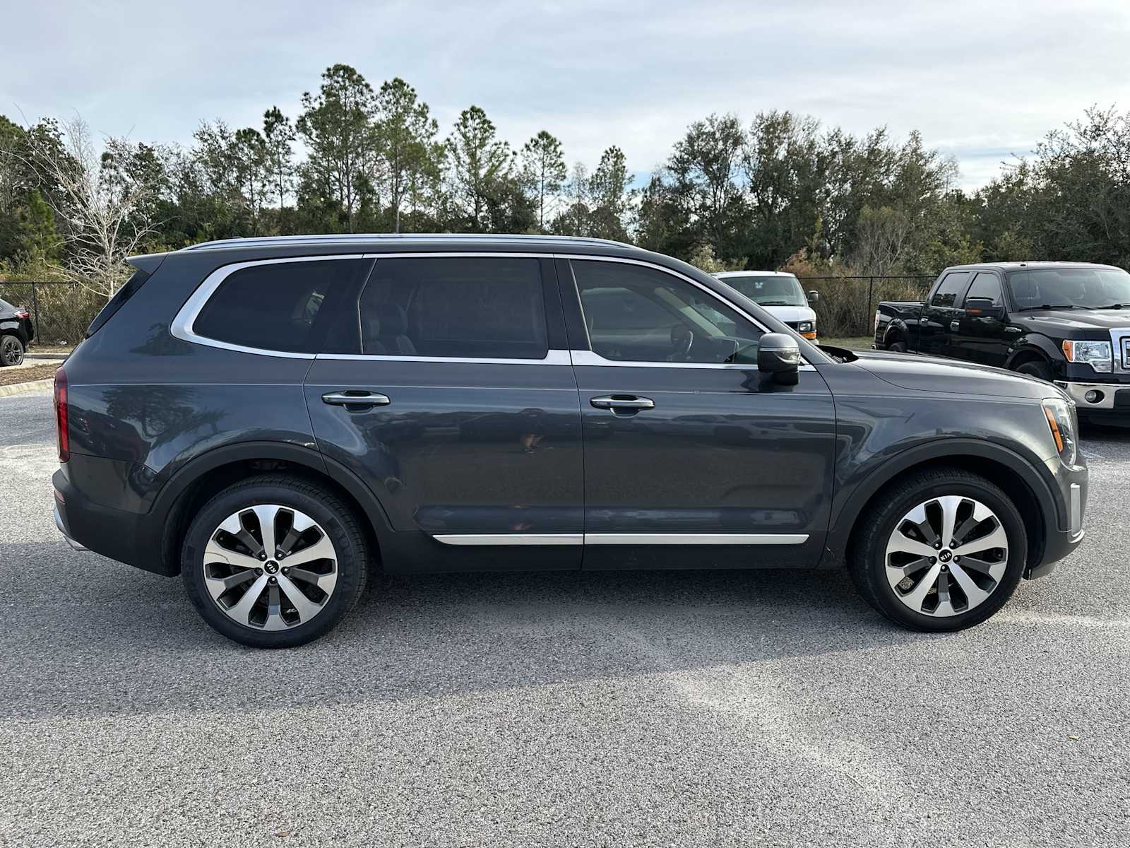 Thumbnail: 2021 Kia Telluride - 7