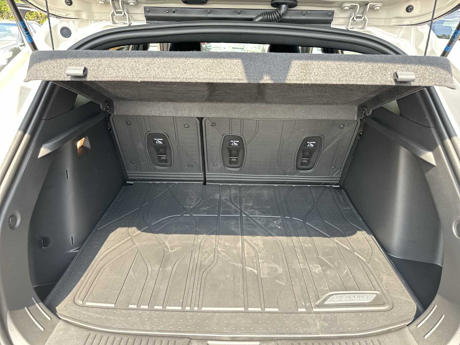 Thumbnail: 2026 Chevrolet Trax - 25