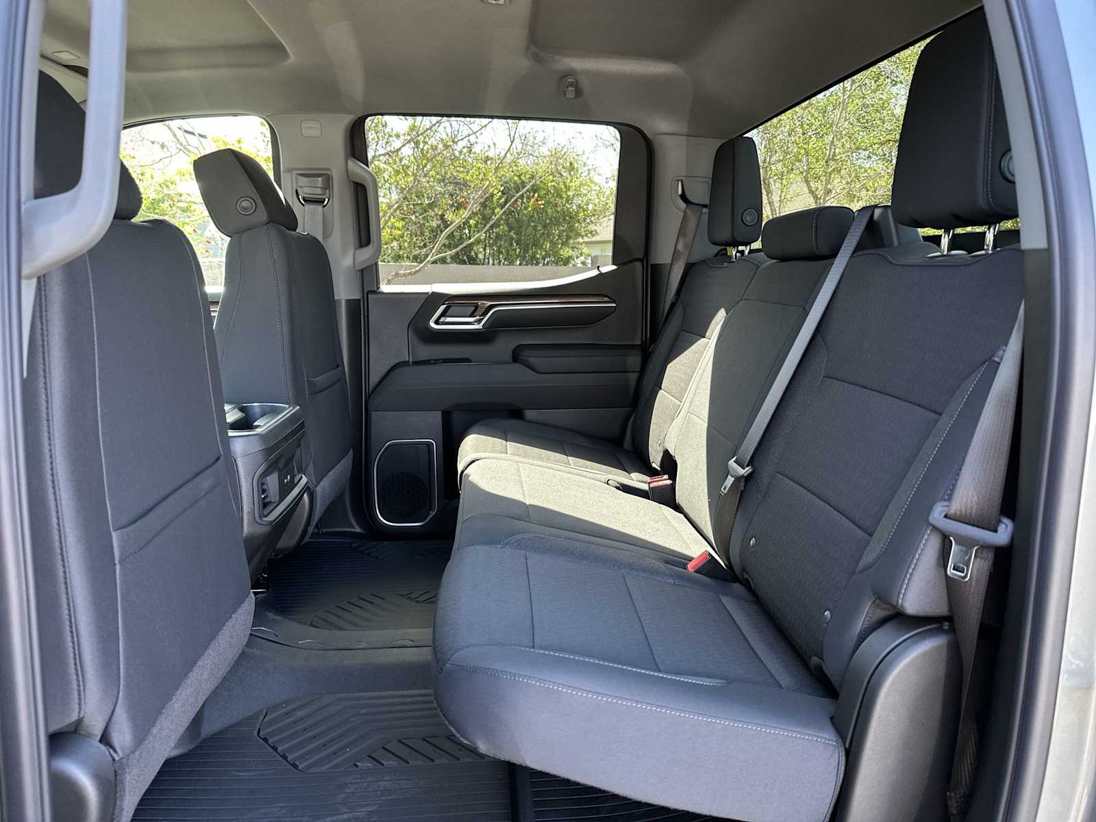 Thumbnail: 2026 Chevrolet Silverado 1500 - 17