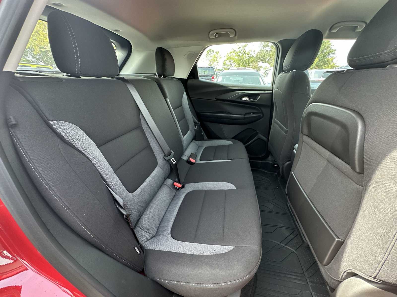 Thumbnail: 2026 Chevrolet TrailBlazer - 18