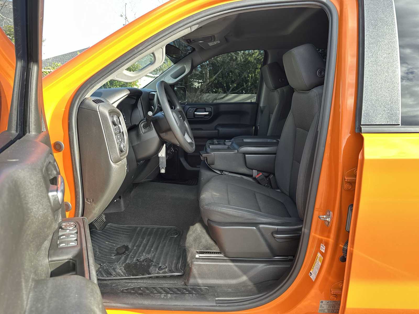 Thumbnail: 2020 Chevrolet Silverado 1500 - 2