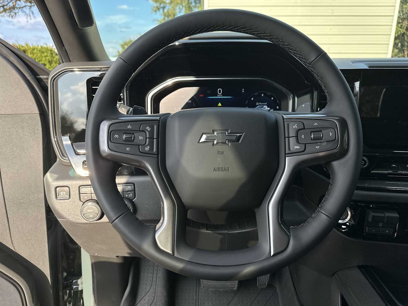 Thumbnail: 2026 Chevrolet Silverado 1500 - 20