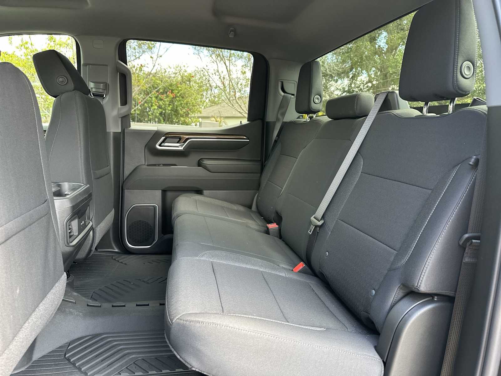 Thumbnail: 2026 Chevrolet Silverado 1500 - 17