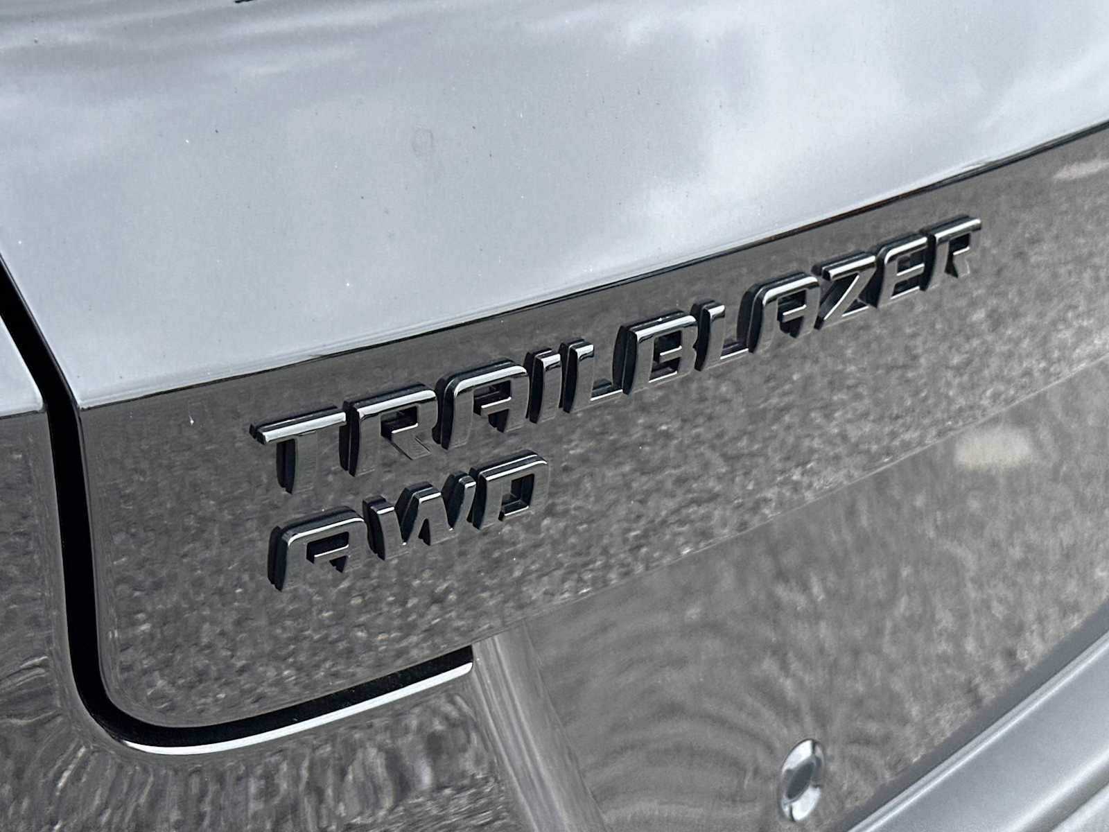 Thumbnail: 2026 Chevrolet TrailBlazer - 11