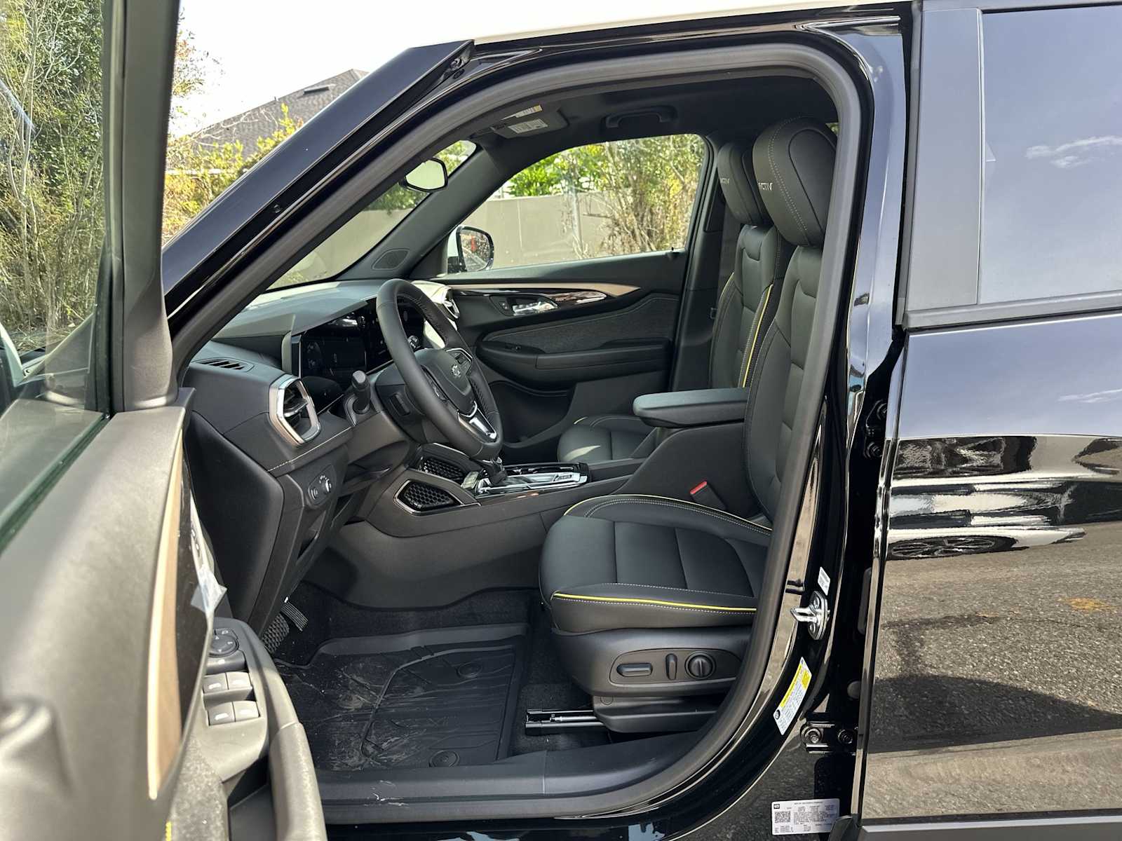 Thumbnail: 2026 Chevrolet TrailBlazer - 2