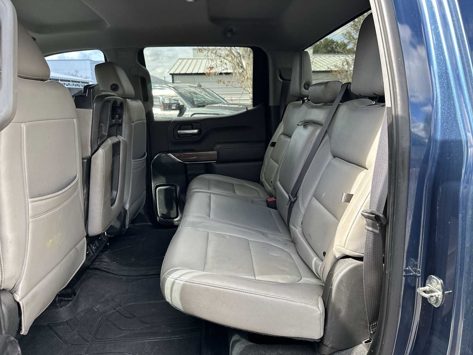 Thumbnail: 2019 Chevrolet Silverado 1500 - 17