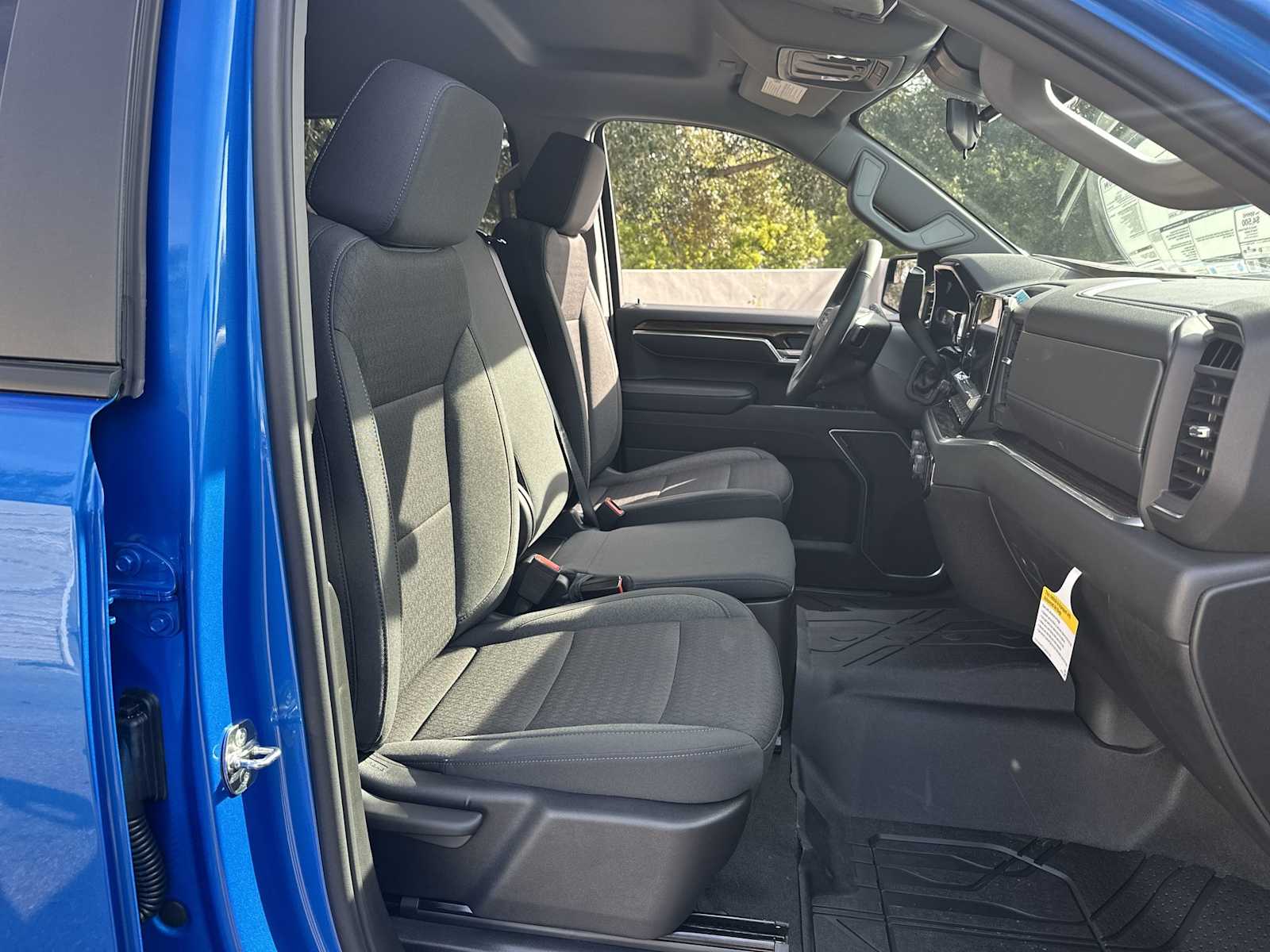 Thumbnail: 2026 Chevrolet Silverado 1500 - 19