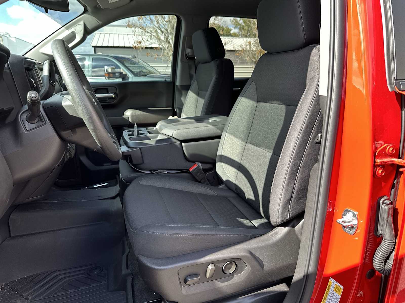 Thumbnail: 2026 Chevrolet Silverado 1500 - 2