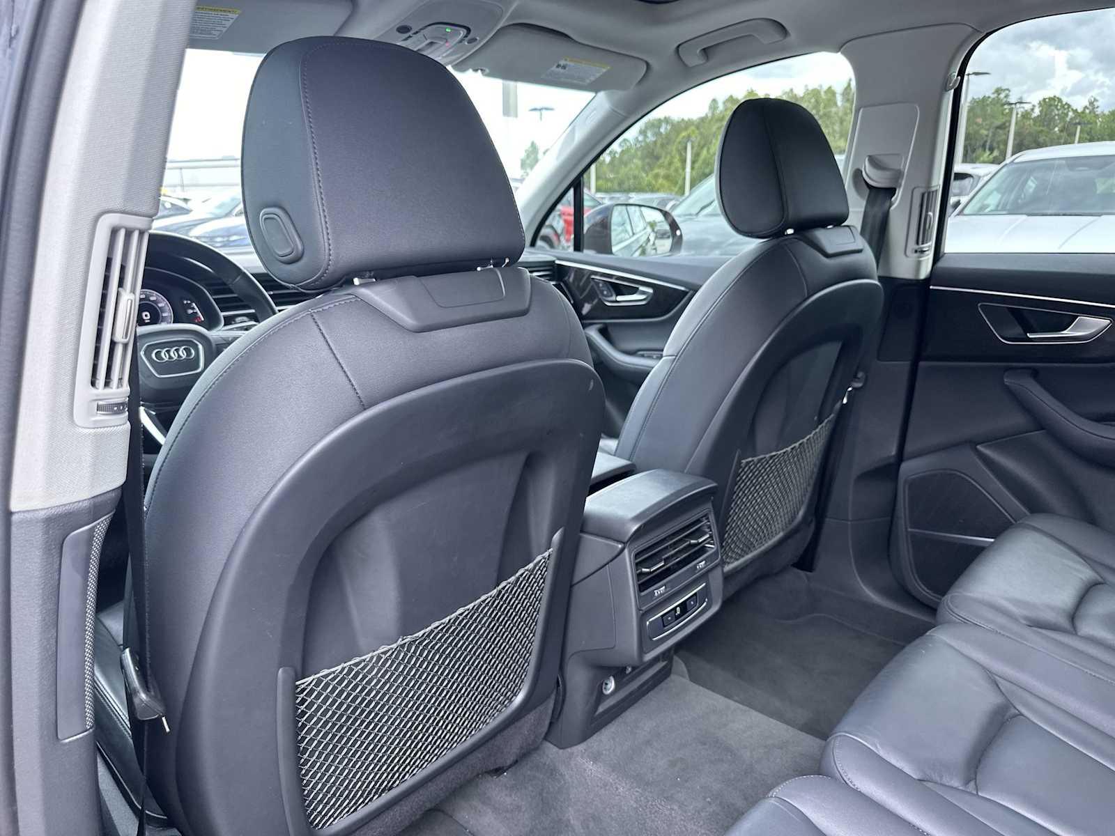 Thumbnail: 2024 Audi Q7 - 16