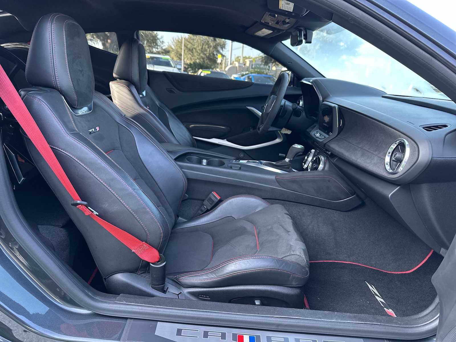 Thumbnail: 2017 Chevrolet Camaro - 19