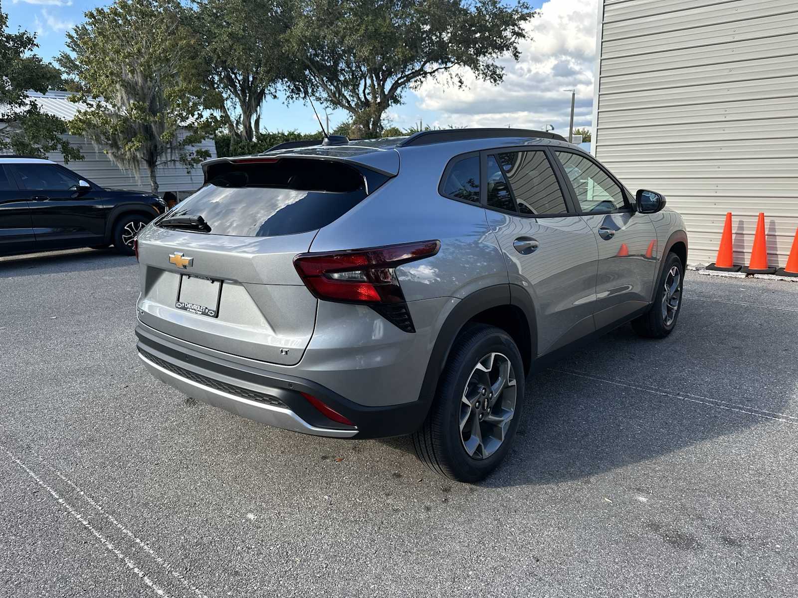 Thumbnail: 2026 Chevrolet Trax - 6