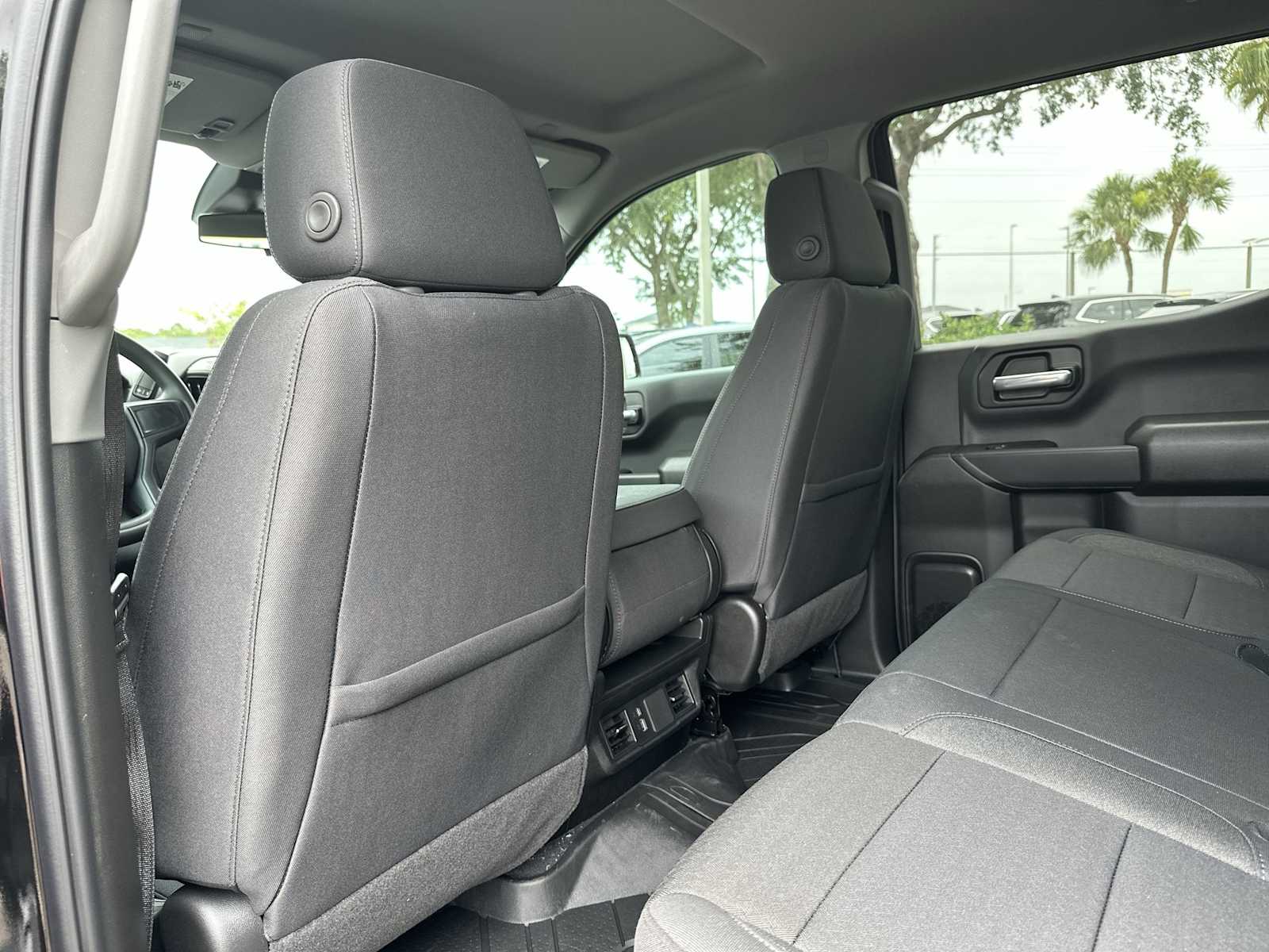 Thumbnail: 2025 Chevrolet Silverado 1500 - 16