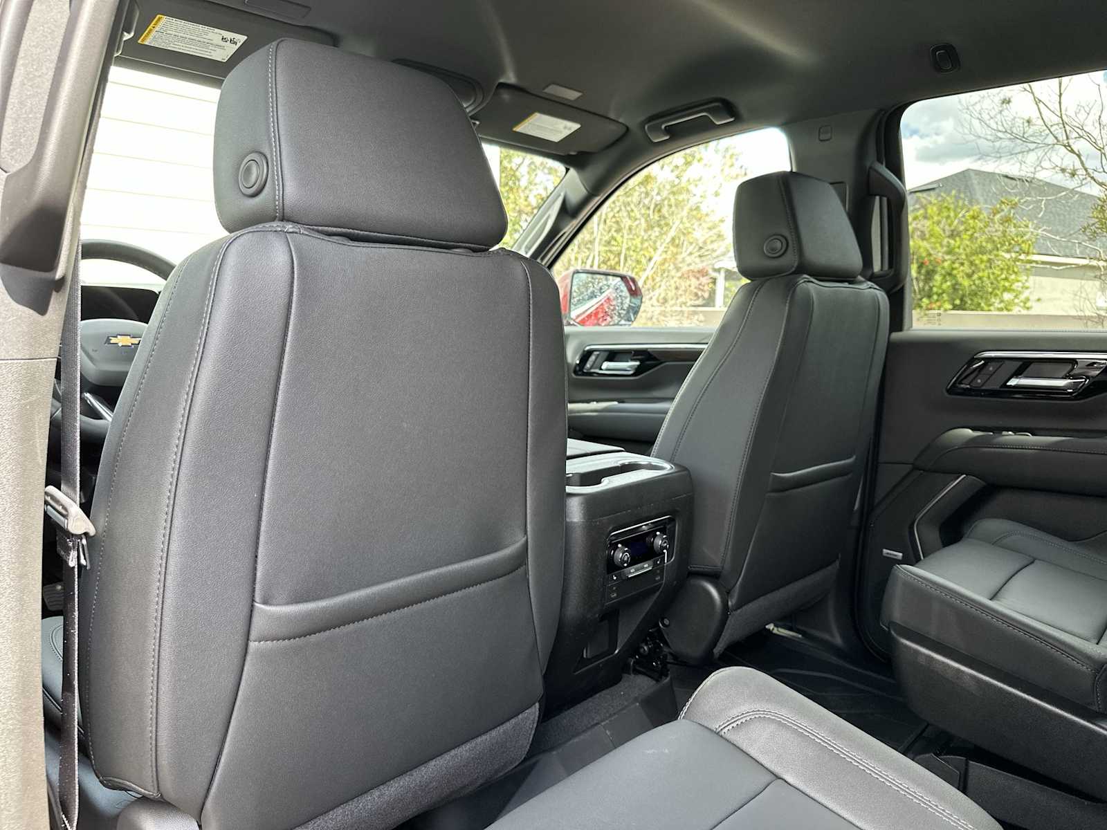 Thumbnail: 2026 Chevrolet Suburban - 16