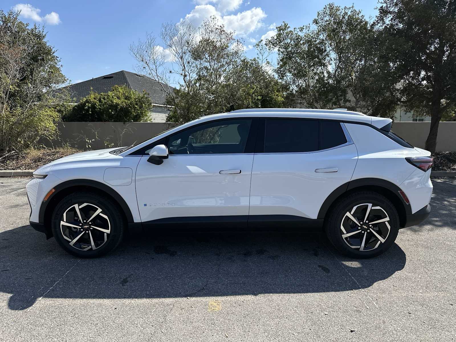 Thumbnail: 2026 Chevrolet Equinox - 3