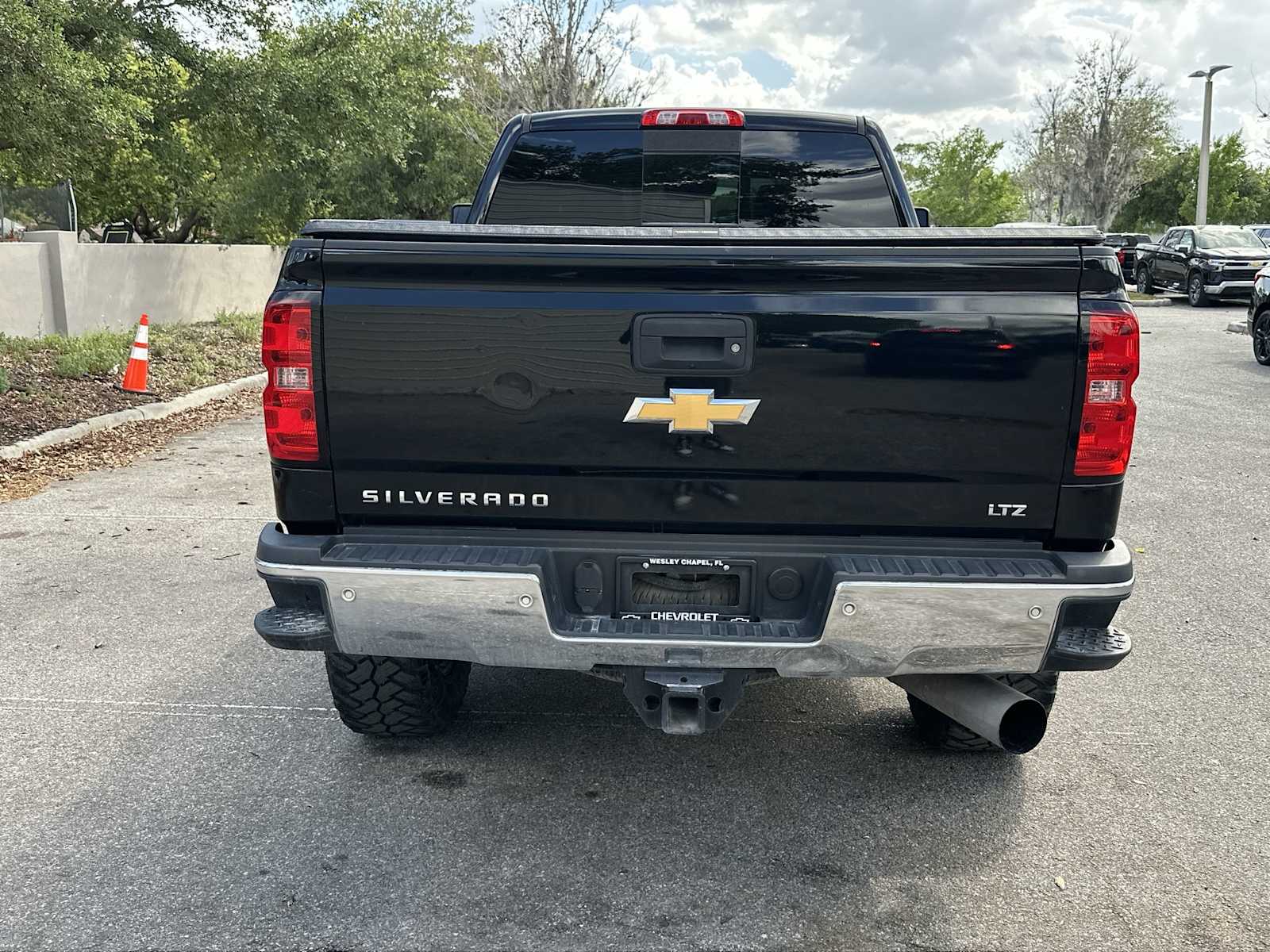 Thumbnail: 2017 Chevrolet Silverado 2500 - 5