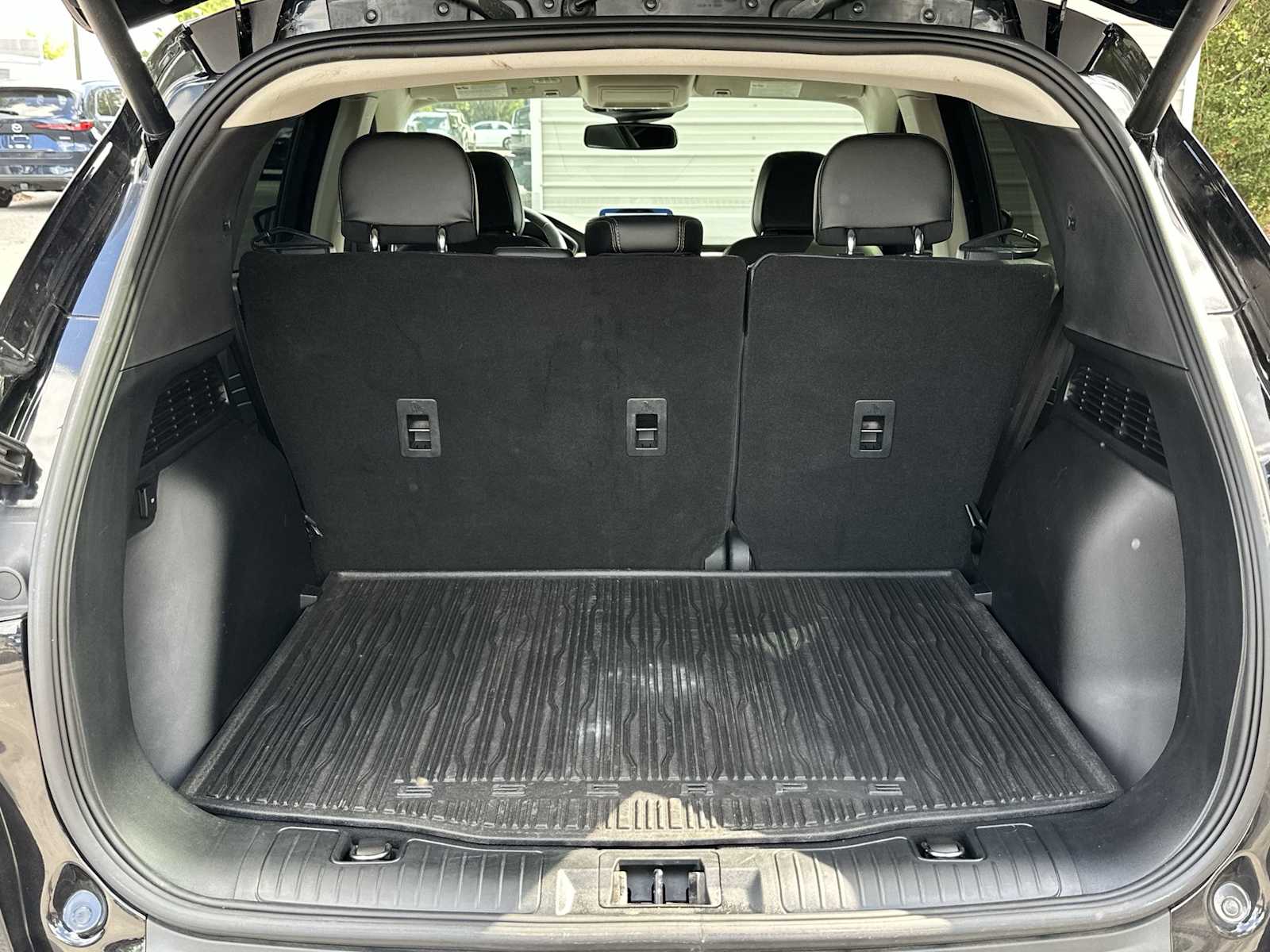 Thumbnail: 2022 Ford Escape - 25