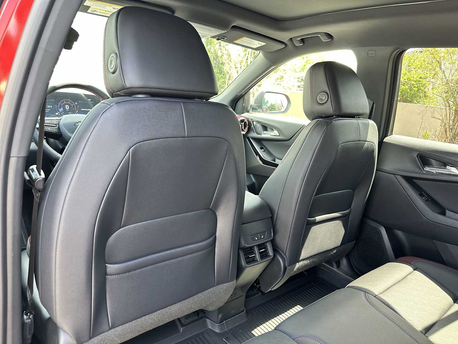 Thumbnail: 2026 Chevrolet Equinox - 16