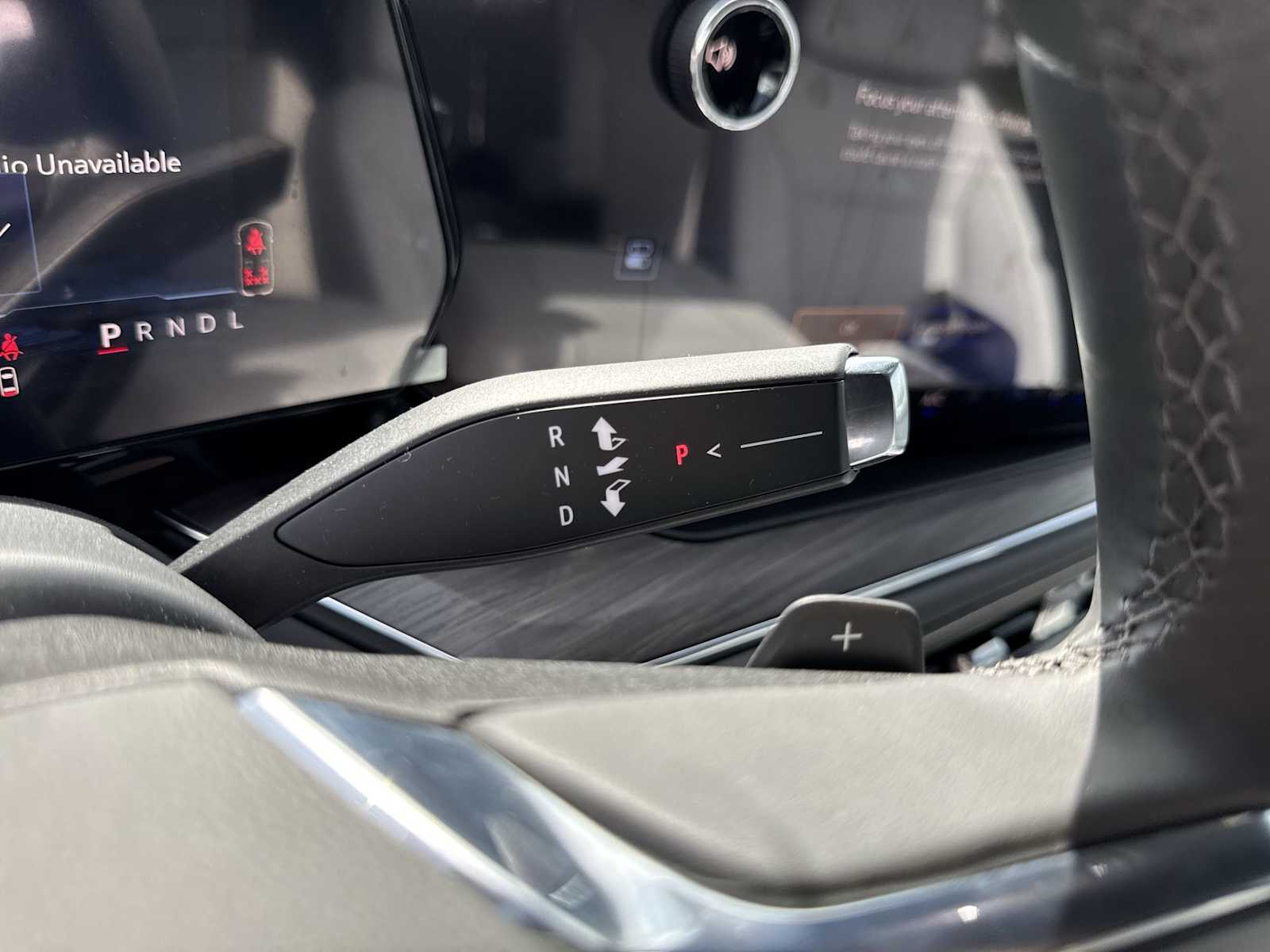 Thumbnail: 2025 Chevrolet Suburban - 23