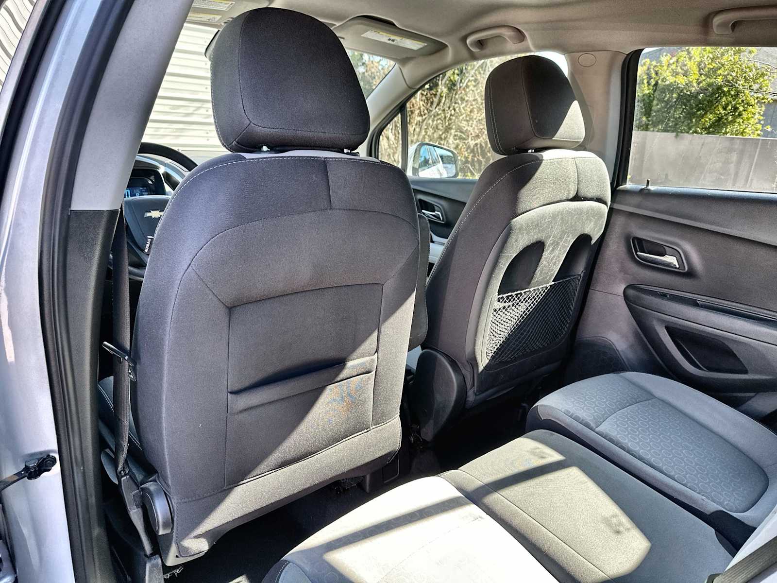 Thumbnail: 2016 Chevrolet Trax - 16