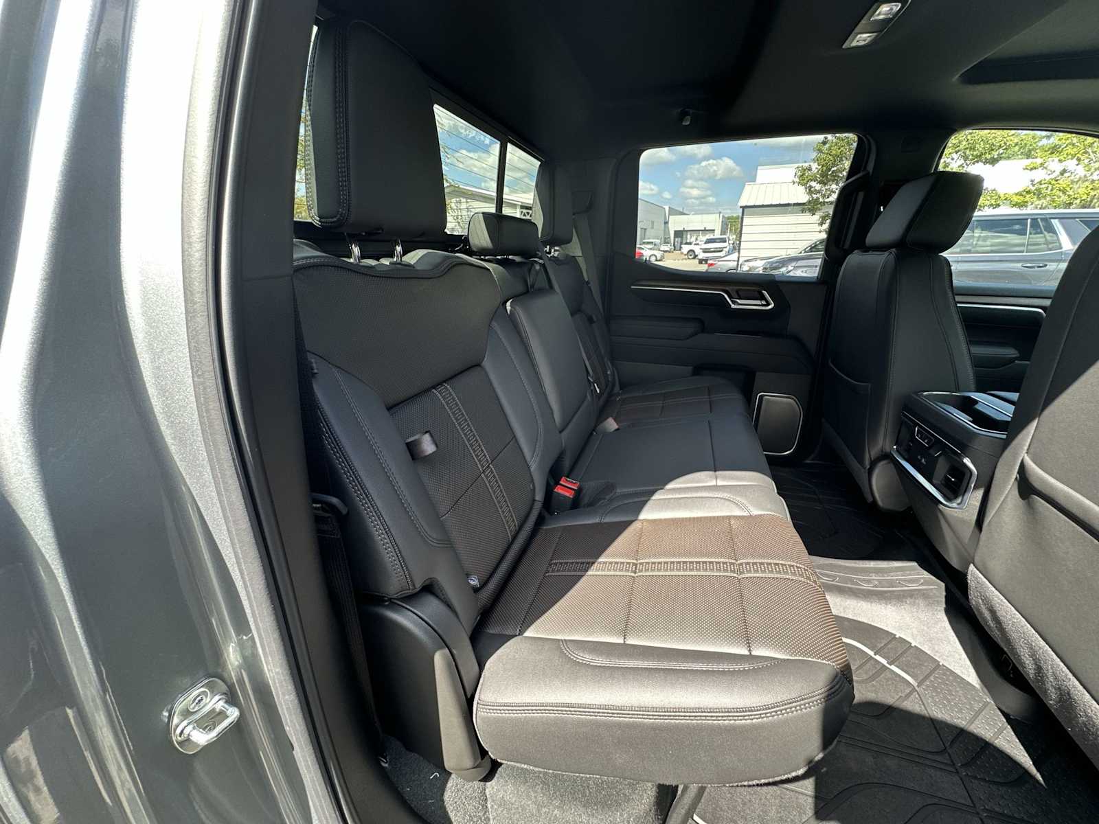 Thumbnail: 2026 Chevrolet Silverado 1500 - 18