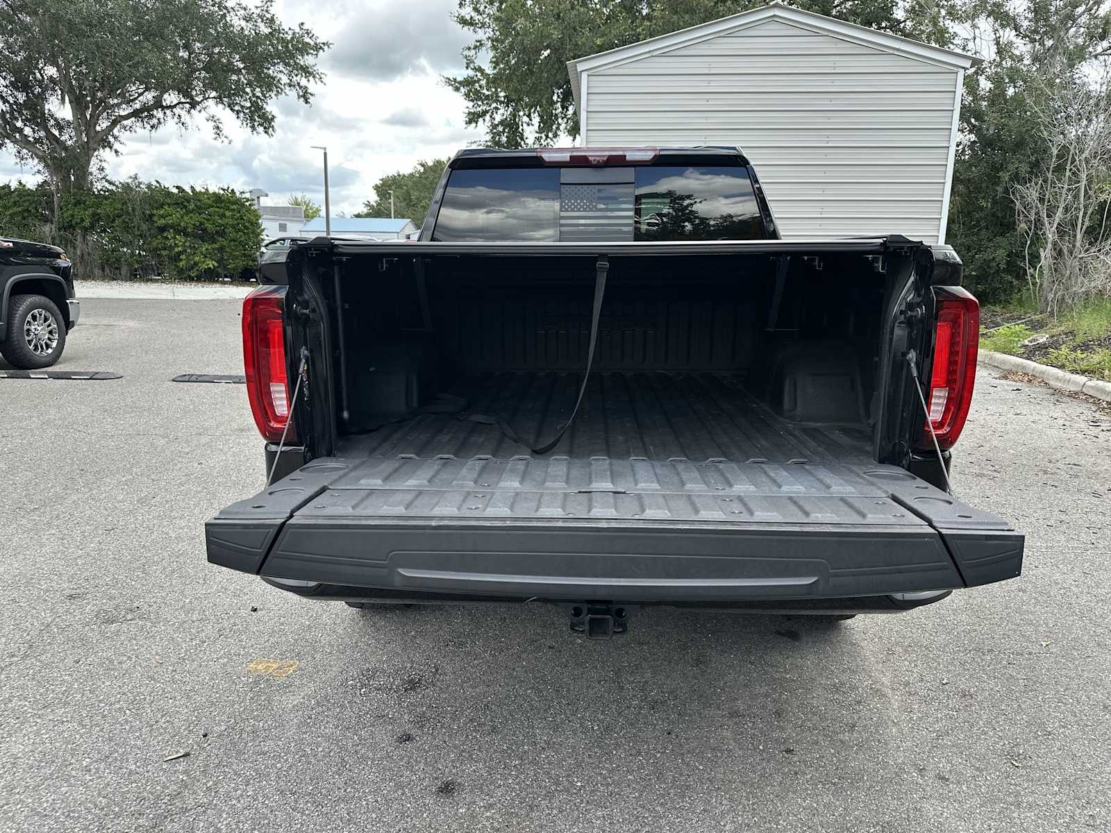 Thumbnail: 2023 GMC Sierra 1500 - 25
