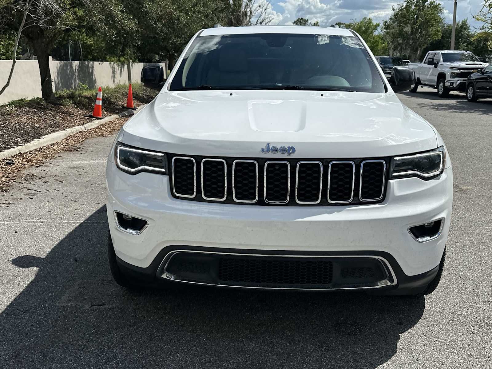 Thumbnail: 2019 Jeep Grand Cherokee - 9