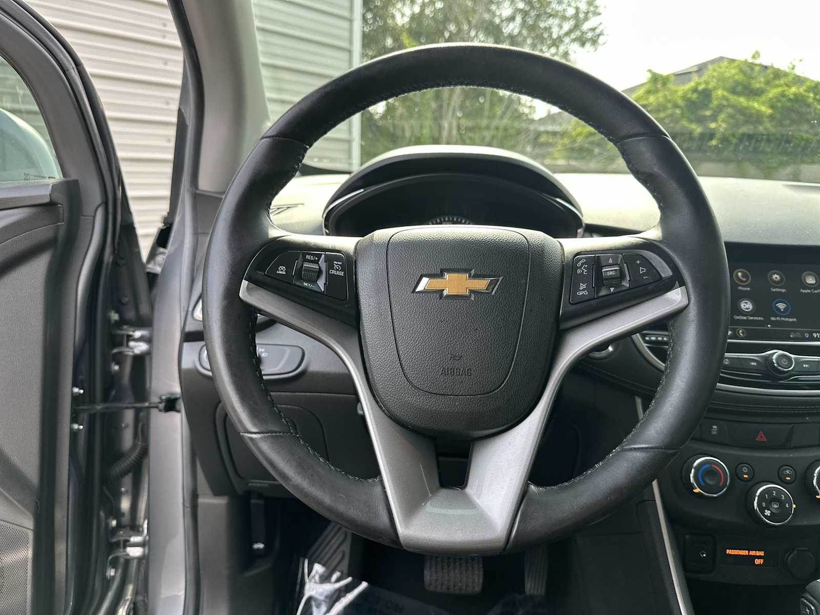 Thumbnail: 2019 Chevrolet Trax - 19