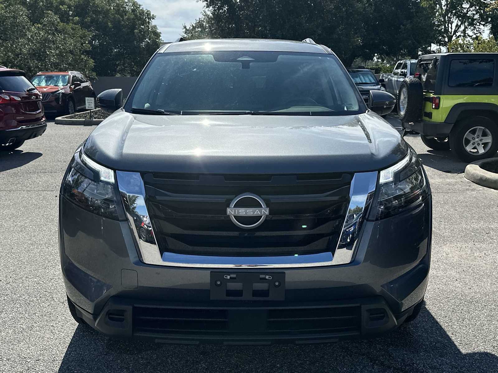 Thumbnail: 2025 Nissan Pathfinder - 9