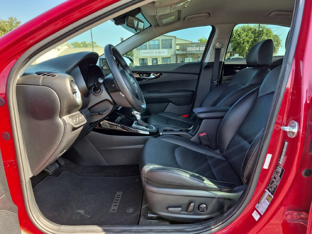 2020 Kia FORTE EX - Photo 17