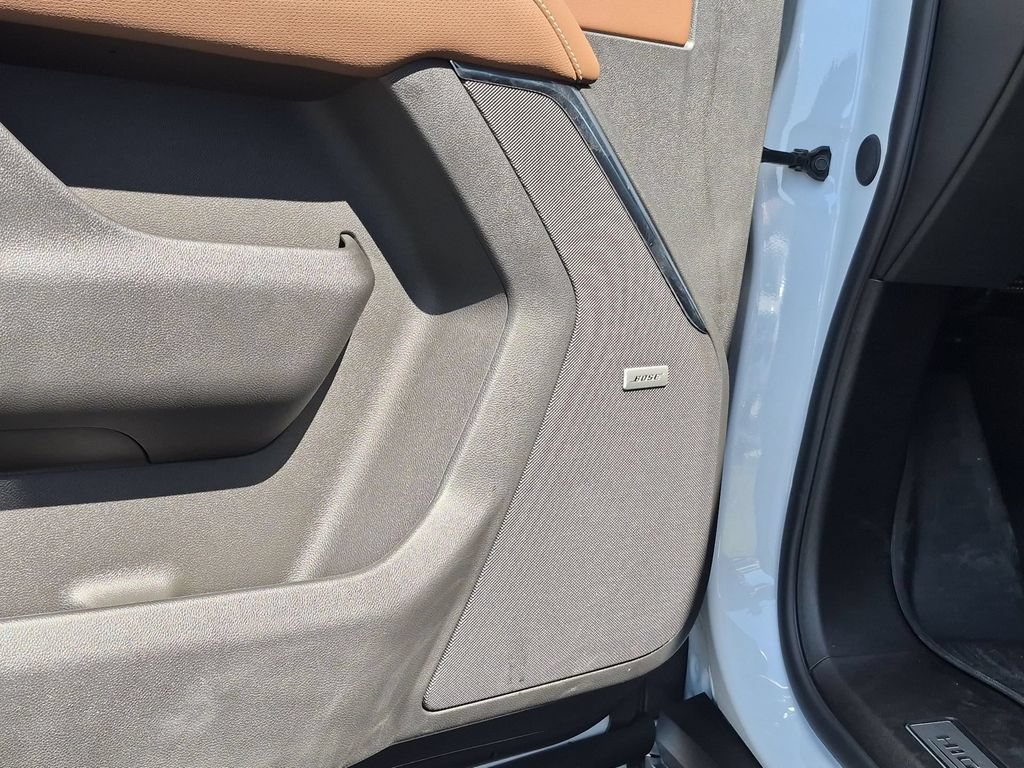 2026 Chevrolet Suburban High Country - Photo 24