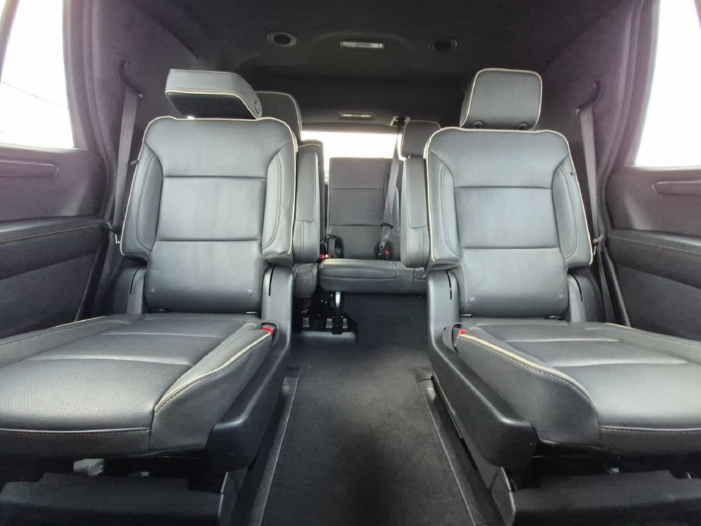 2025 Chevrolet Tahoe Premier - Photo 6