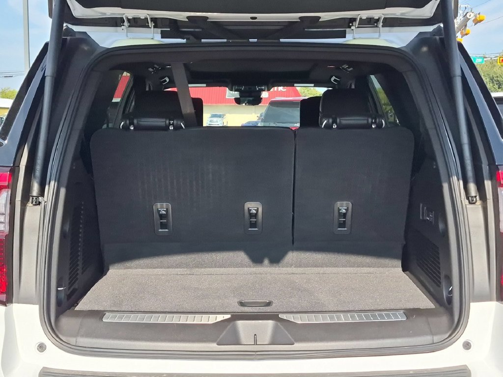 2025 GMC Yukon AT4 Ultimate - Photo 26