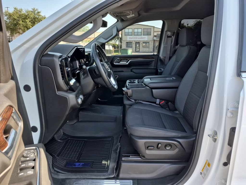 2024 GMC Sierra 1500 SLE - Photo 18
