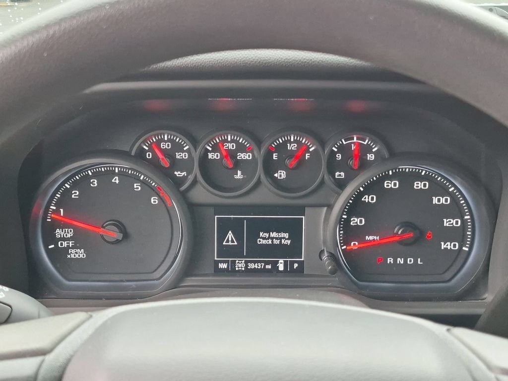 2024 Chevrolet Silverado 1500 Custom - Photo 10