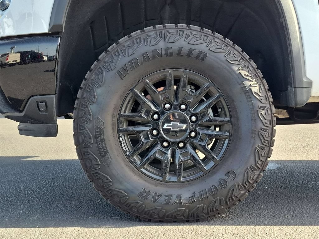 2026 Chevrolet Silverado 2500HD ZR2 - Photo 30