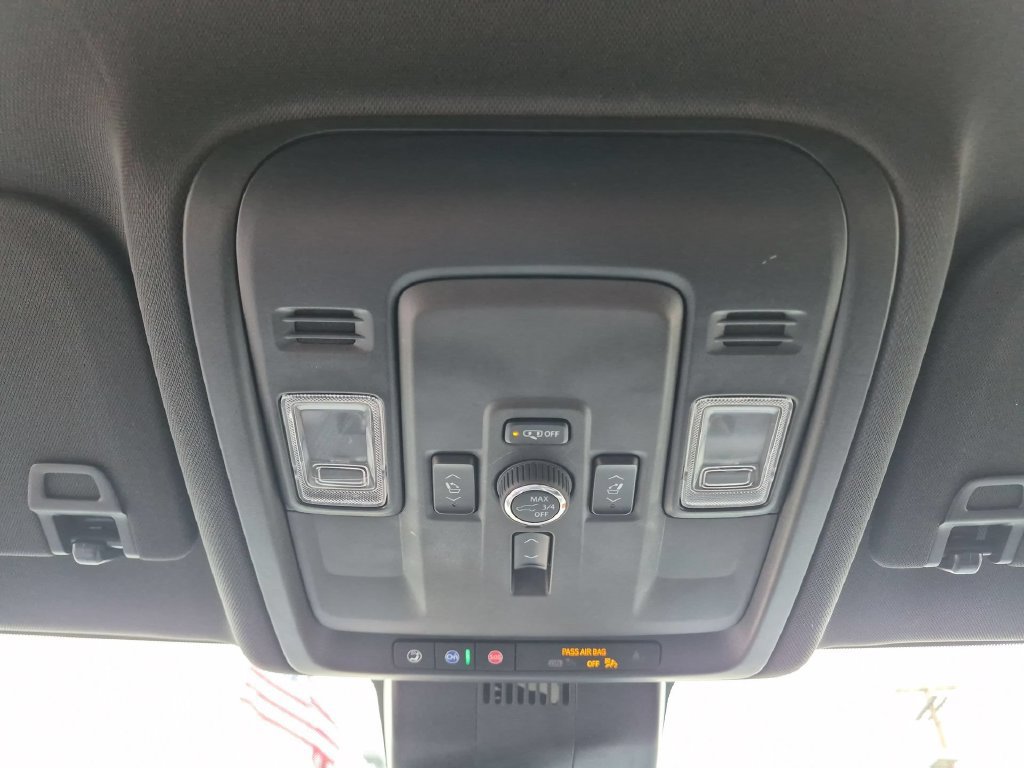 2025 Chevrolet Tahoe Premier - Photo 34