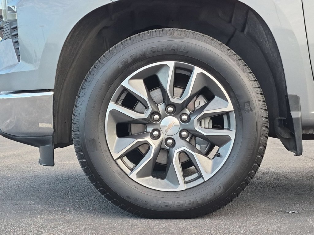 2023 Chevrolet Silverado 1500 LT - Photo 30