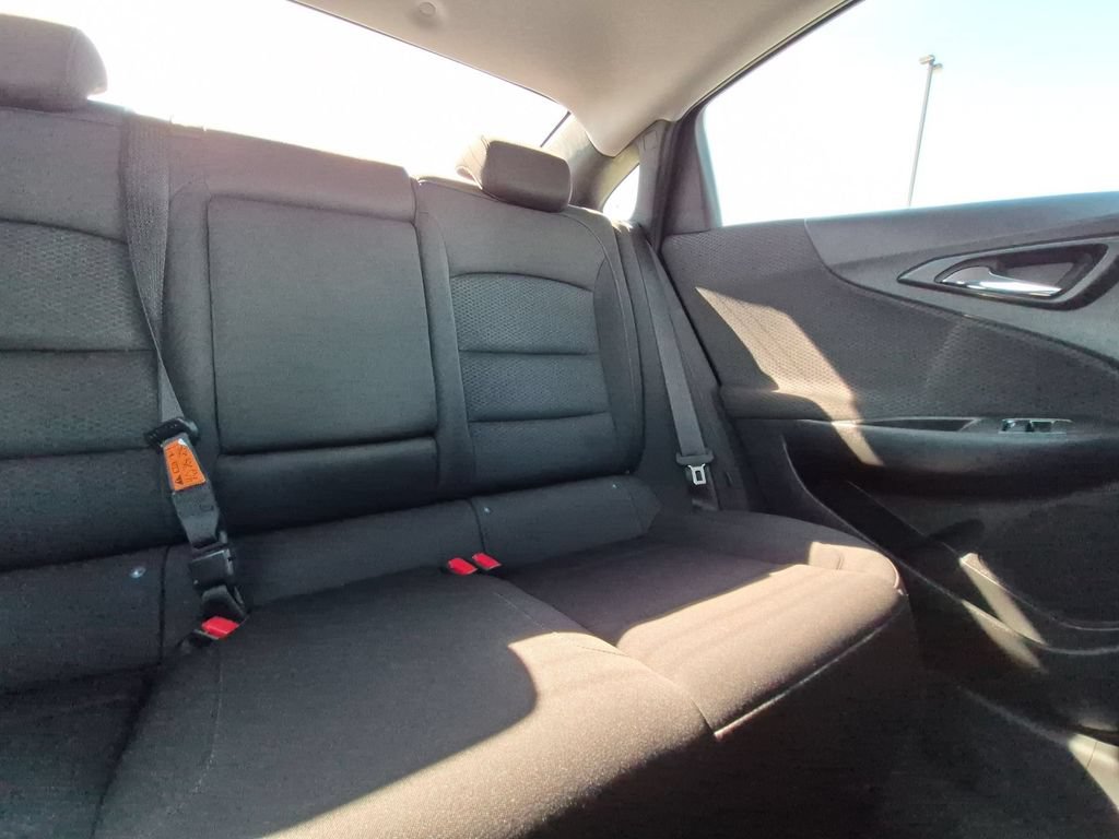 2018 Chevrolet Malibu 1LT - Photo 6