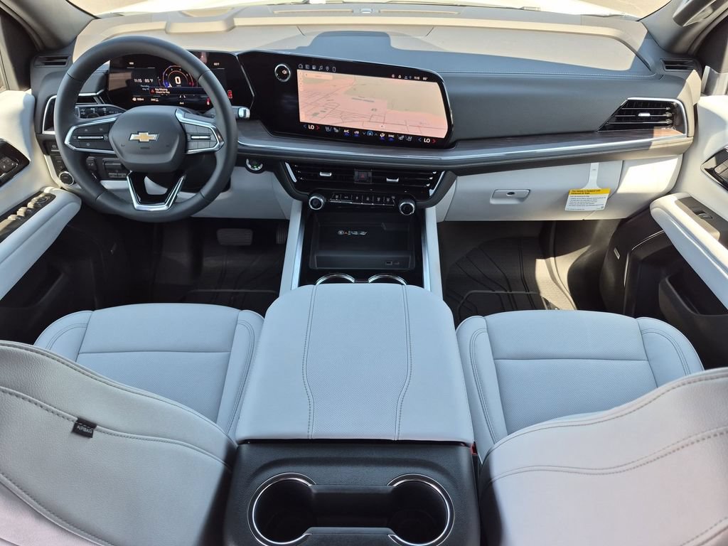 2026 Chevrolet Suburban Premier - Photo 20