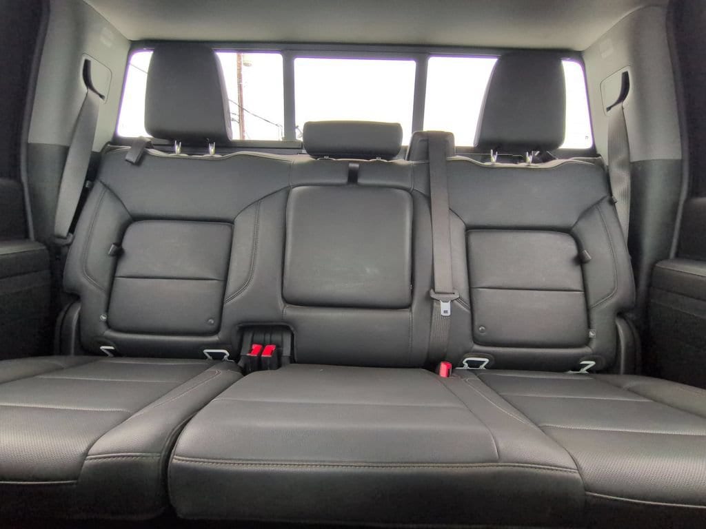 2025 Chevrolet Silverado 2500HD LTZ - Photo 6