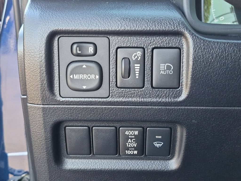 2023 Toyota 4Runner SR5 Premium - Photo 16