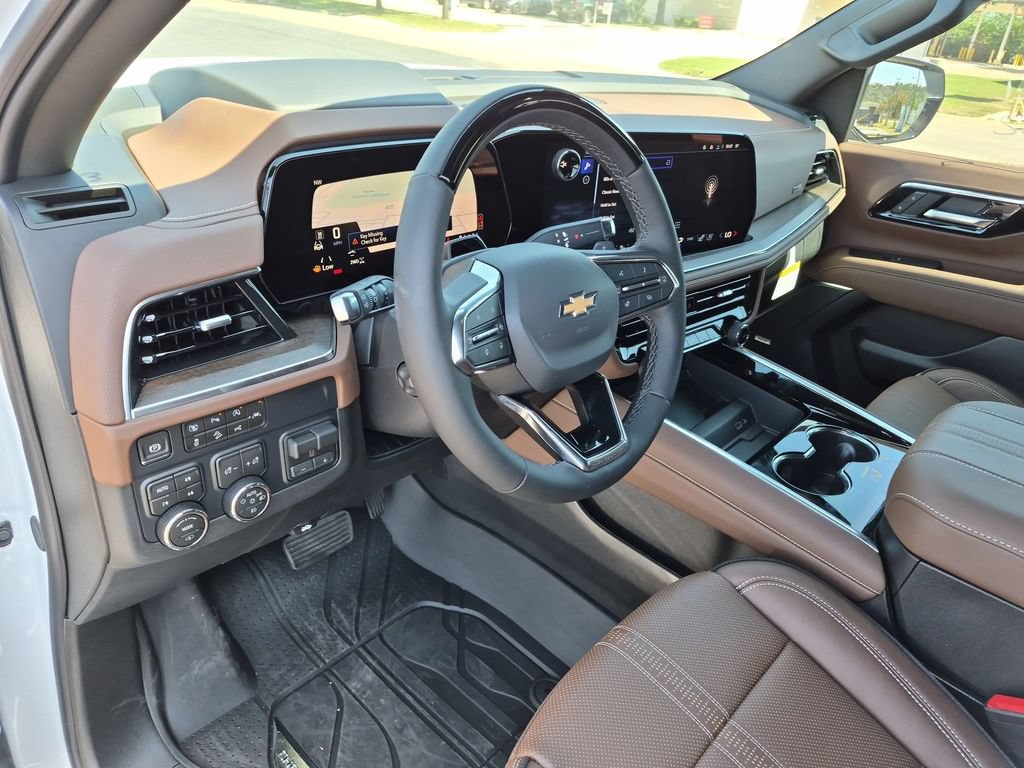 2026 Chevrolet Suburban High Country - Photo 9