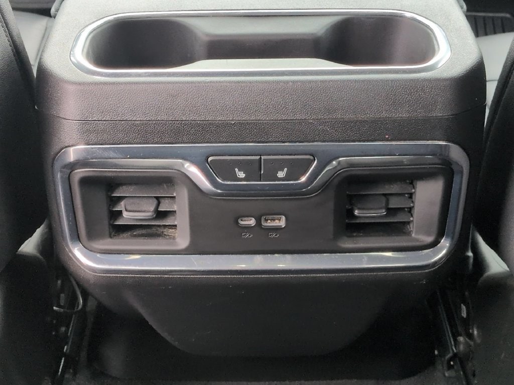 2025 Chevrolet Silverado 2500HD LTZ - Photo 20
