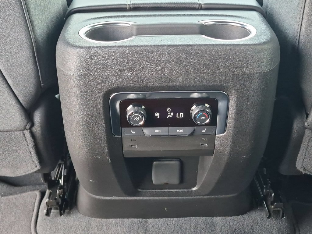 2025 Chevrolet Tahoe Premier - Photo 20