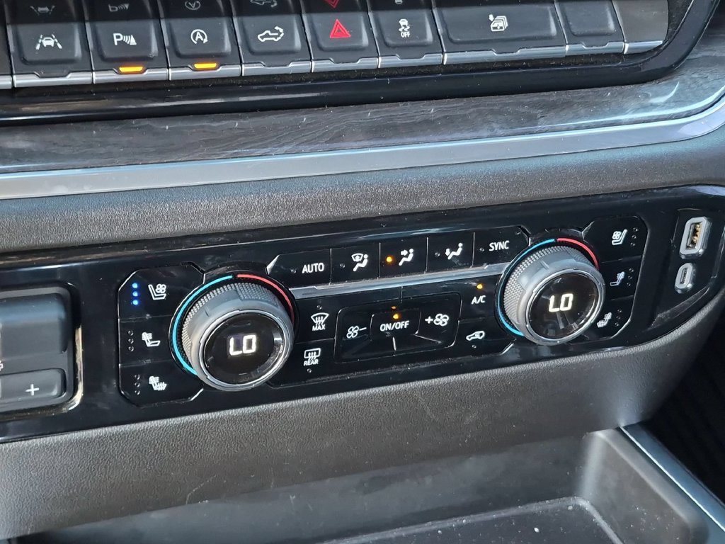 2024 Chevrolet Silverado 1500 LTZ - Photo 10