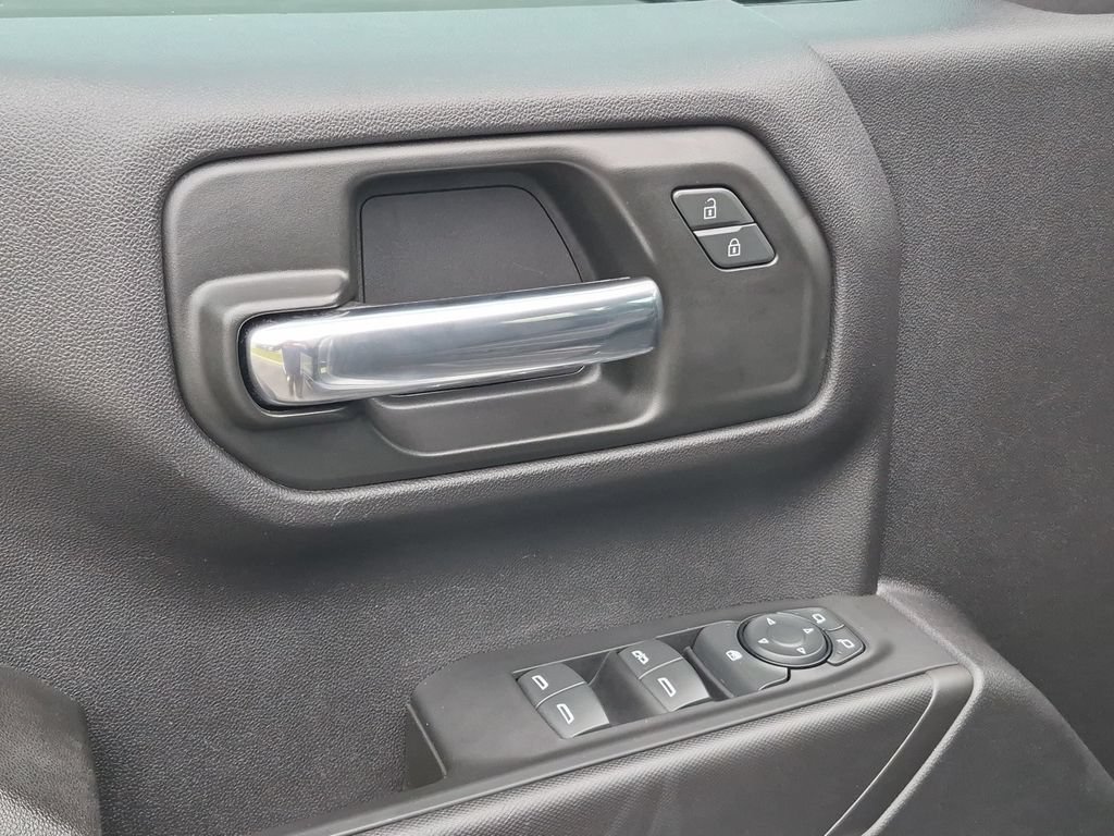 2024 Chevrolet Silverado 1500 Custom - Photo 20