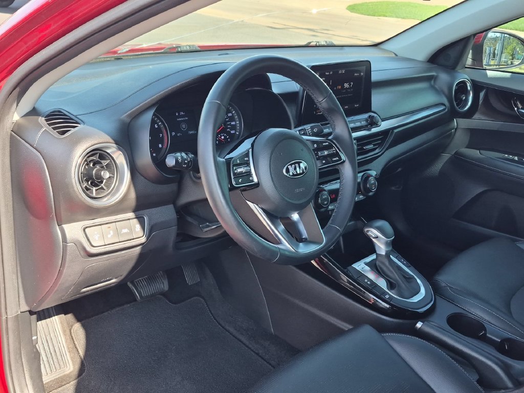 2020 Kia FORTE EX - Photo 9