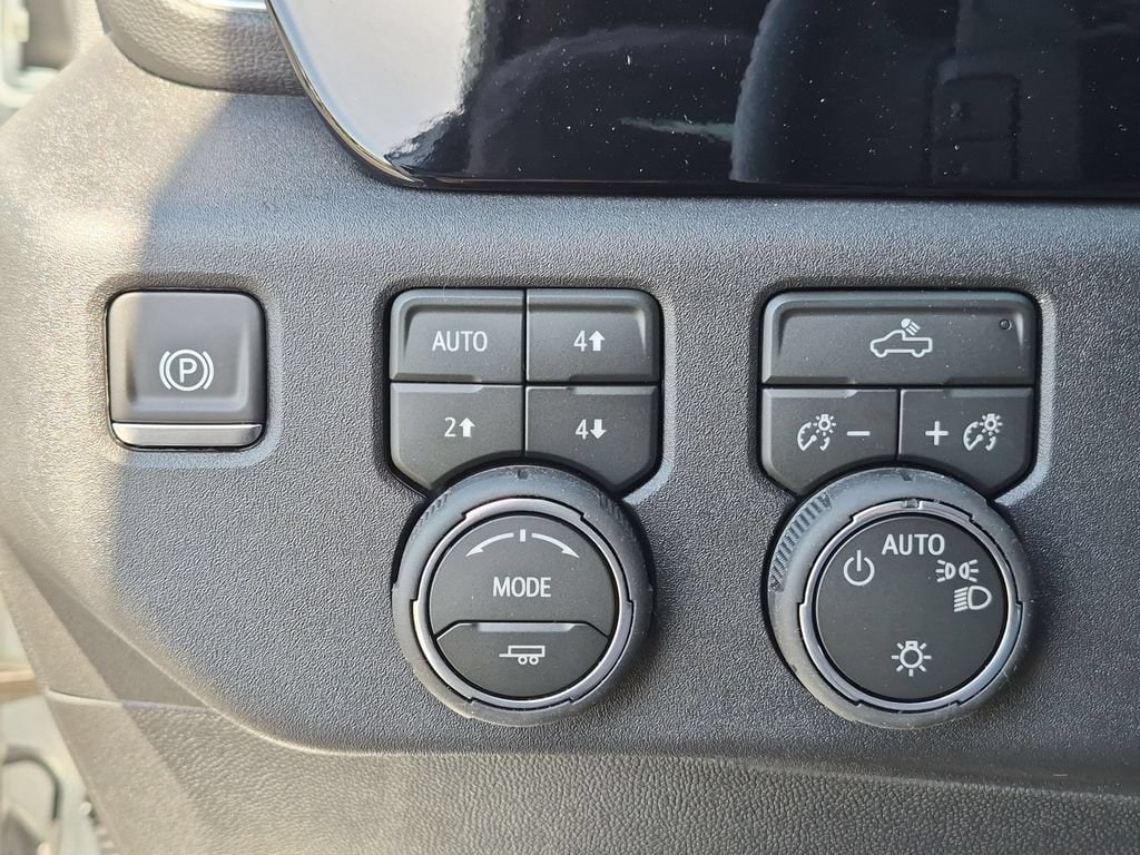 2026 Chevrolet Silverado 1500 LT - Photo 17